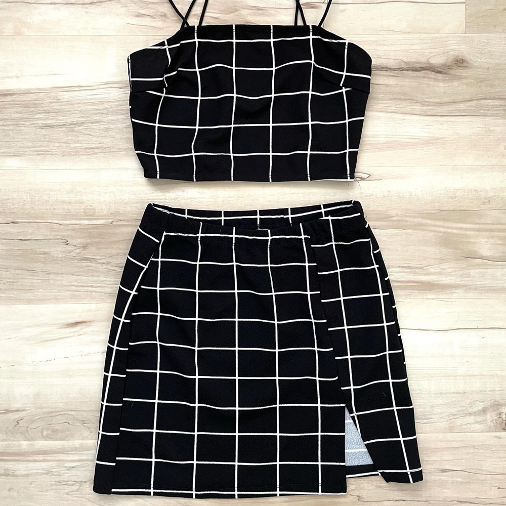 Shein gird pattern top & bottoms